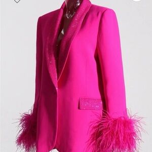 Elegant Pink Feather-Trimmed Women's Jacket